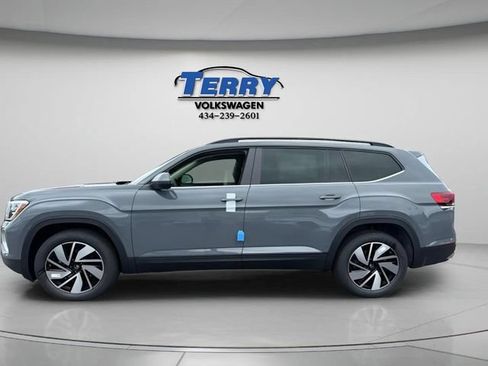 New 2026 Volkswagen Atlas SE AWD/4WD image 2