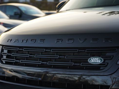 Used 2024 Land Rover Range Rover Evoque S AWD/4WD image 15