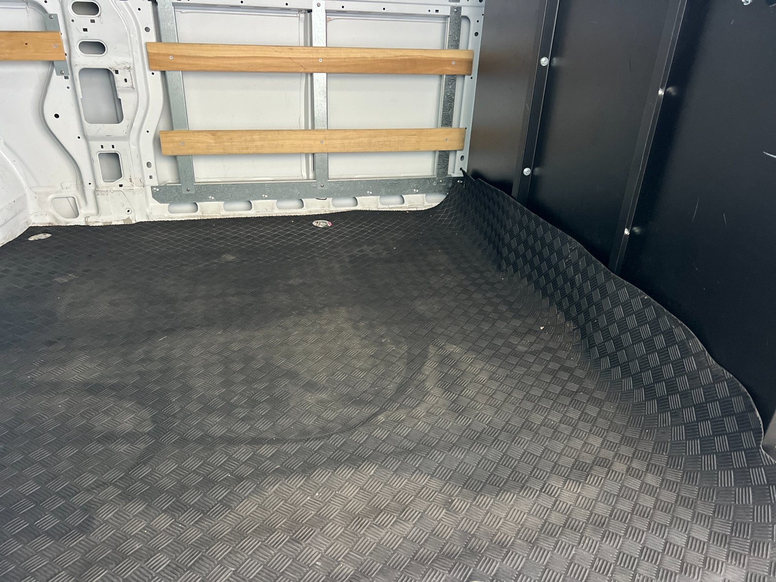 Used 2025 RAM ProMaster 2500 w/ U-Haul Equipment Group FWD image 12