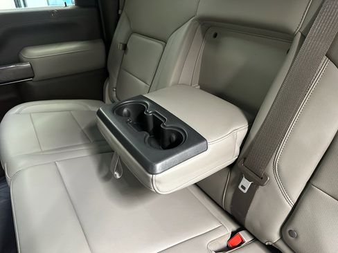 Used 2020 Chevrolet Silverado 2500 LTZ w/ Safety Package image 33