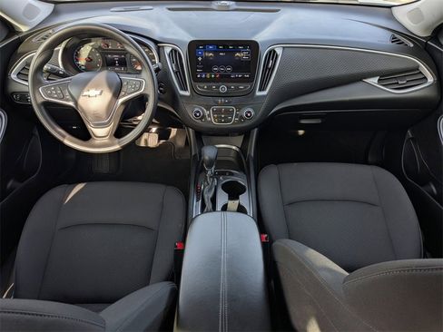 Used 2024 Chevrolet Malibu LT image 13