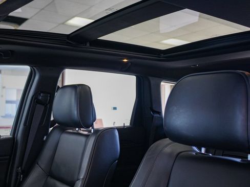 Used 2020 Jeep Grand Cherokee High Altitude AWD/4WD image 22