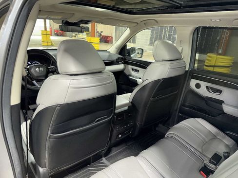 Used 2024 Honda Pilot Elite image 30