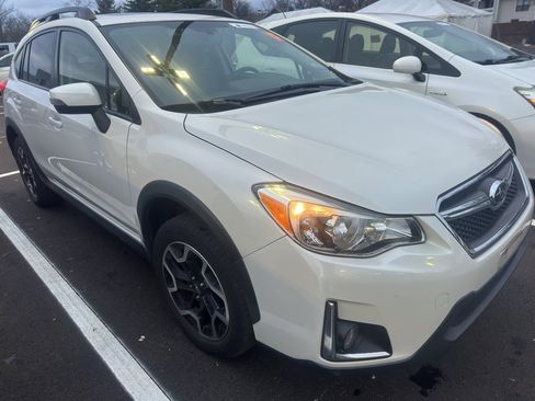 Used 2017 Subaru Crosstrek 2.0i Limited image 17