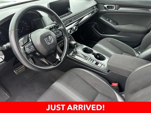 Used 2022 Honda Civic Sport image 9
