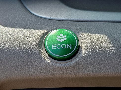 Used 2013 Honda CR-V LX image 26