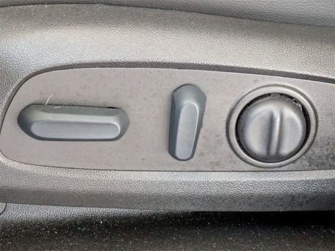 Used 2023 GMC Acadia Denali w/ Black Diamond Edition image 28