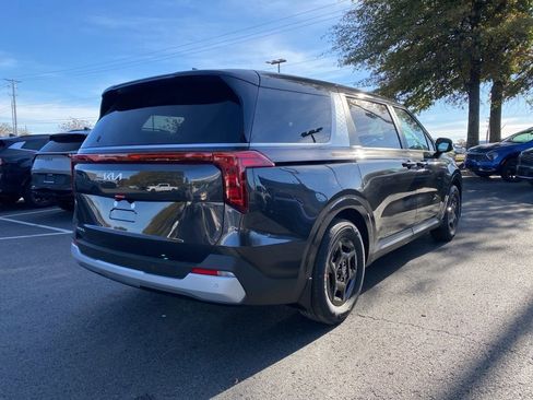 New 2026 Kia Carnival image 8