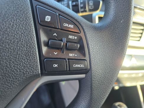 Used 2019 Hyundai Tucson SE image 23