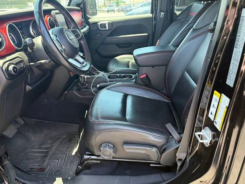 Used 2019 Jeep Wrangler Unlimited Rubicon AWD/4WD image 8