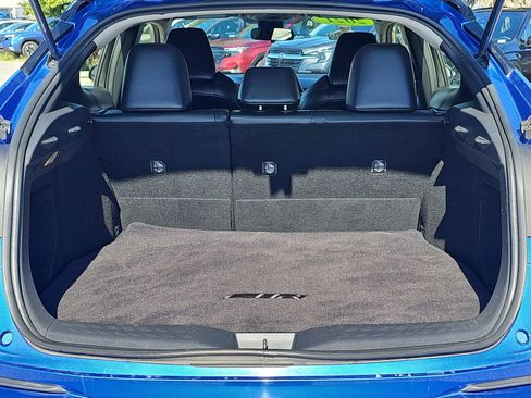 Used 2021 Toyota C-HR Limited image 12