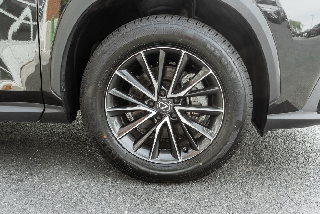 Used 2024 Lexus NX 350 AWD image 4