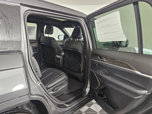 New 2026 Jeep Grand Cherokee L Limited w/ Limited Altitude Package image 36