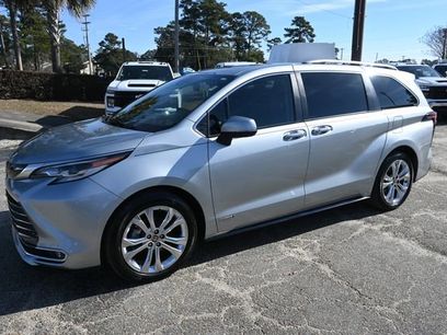 Used 2021 Toyota Sienna Platinum