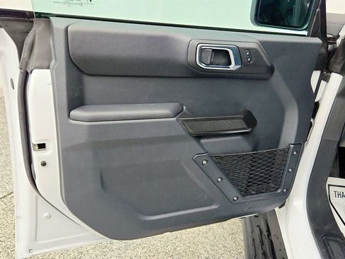 Used 2025 Ford Bronco Outer Banks AWD/4WD image 10