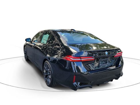 New 2026 BMW 540i xDrive 540i xDrive w/ M Sport Package image 3