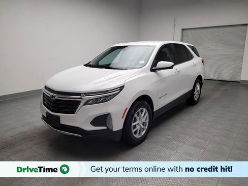 Used 2023 Chevrolet Equinox LT image 1