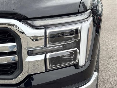 New 2026 Ford F150 Lariat image 12