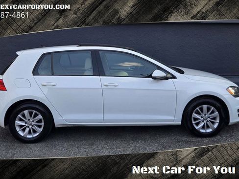 Used 2015 Volkswagen Golf S FWD image 5