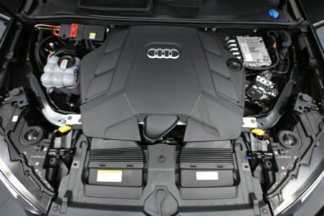 Used 2022 Audi Q7 3.0T Premium Plus AWD/4WD image 47