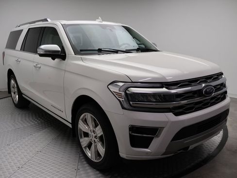 Used 2023 Ford Expedition Max Platinum image 6