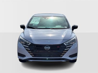 New 2025 Nissan Versa SR w/ Trunk Package