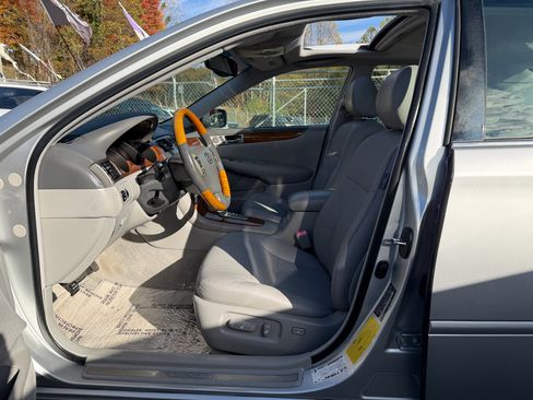 Used 2005 Lexus ES 330 image 9