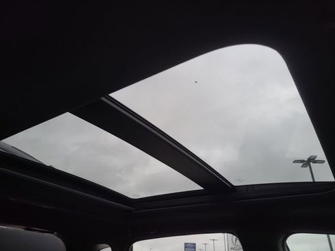 Used 2025 Acura ADX A-Spec image 9