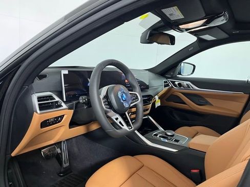 New 2026 BMW i4 xDrive40i w/ M Sport Package image 9