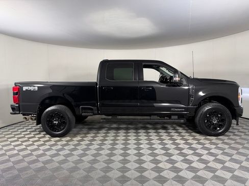 Used 2025 Ford F350 Lariat w/ Black Appearance Package AWD/4WD image 6