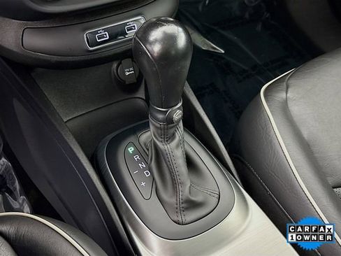 Used 2021 FIAT 500X Trekking w/ Trekking Value Package image 17