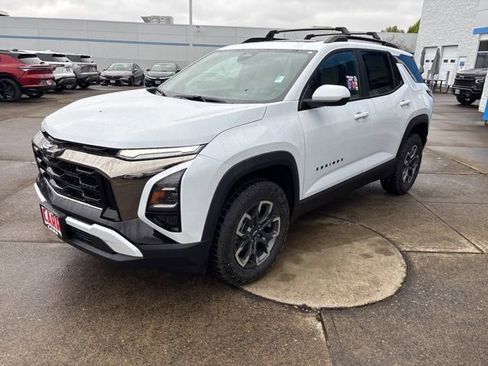 New 2026 Chevrolet Equinox ACTIV w/ Convenience Package III AWD/4WD image 4
