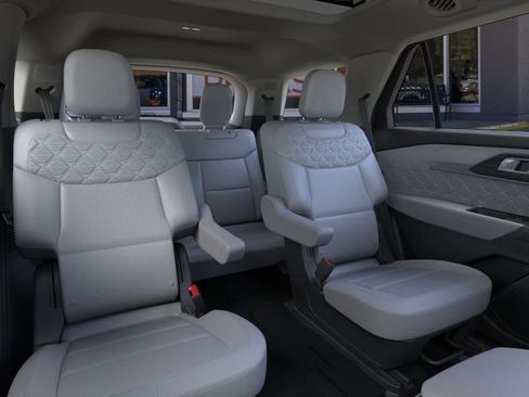 New 2026 Ford Explorer Platinum AWD/4WD image 11