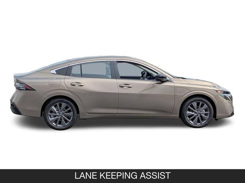 New 2026 Nissan Sentra SL w/ Floor Mat Package FWD image 6