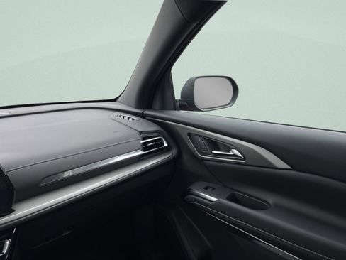 New 2026 Chevrolet Traverse LT w/ Driver Confidence Package image 30