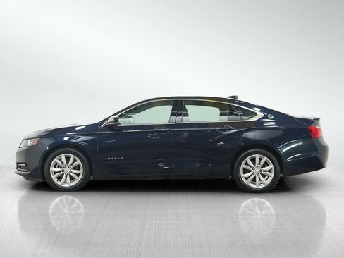 Used 2019 Chevrolet Impala LT w/ Sunroof and Spoiler Package FWD image 2