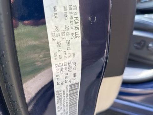 Used 2019 Chrysler Pacifica Touring-L w/ Advanced Safetytec Group image 33