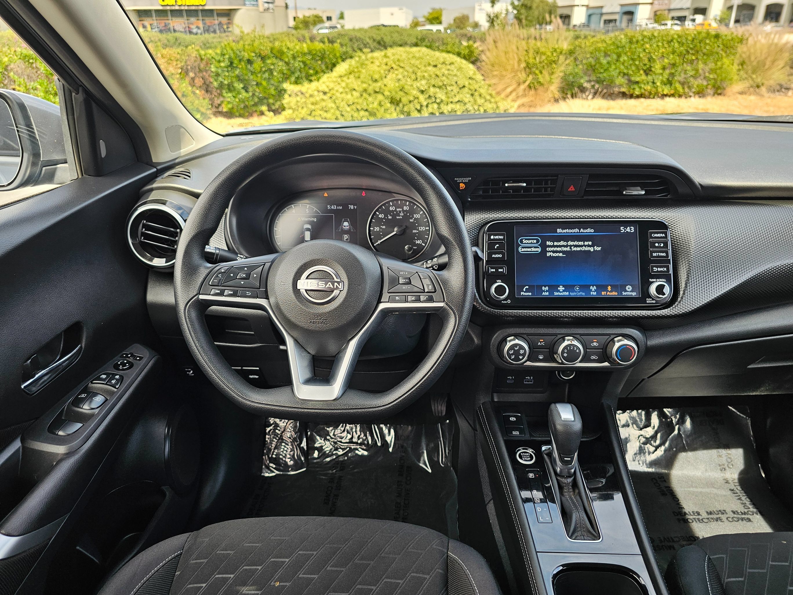 Used 2023 Nissan Kicks SV w/ Interior Electronics Package FWD image 21