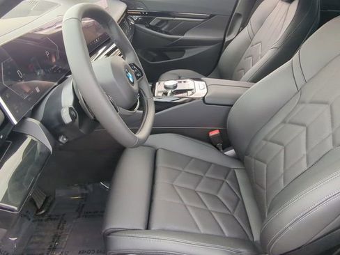 New 2026 BMW 530i w/ Premium Package image 18