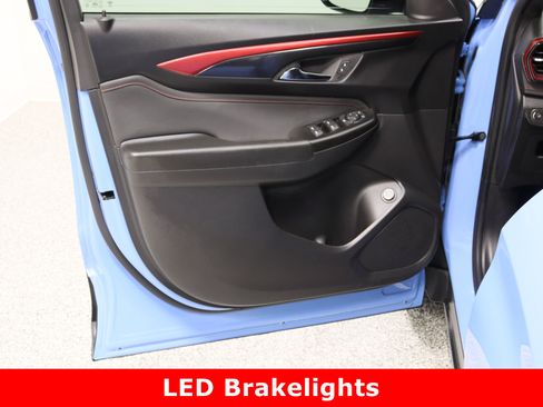 Used 2024 Chevrolet TrailBlazer RS w/ Convenience Package image 12