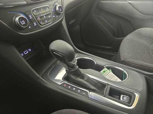 Certified 2023 Chevrolet Equinox LT FWD image 22