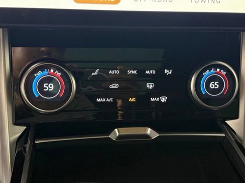 Used 2023 Land Rover Range Rover SE AWD/4WD image 40