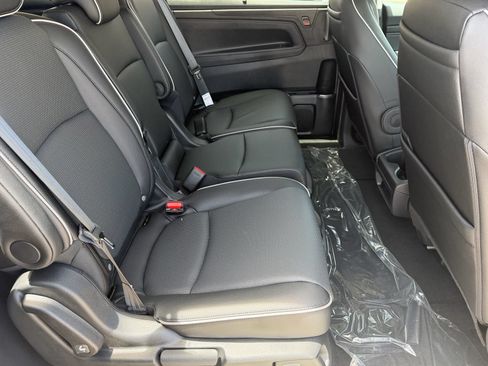 New 2026 Honda Odyssey Elite image 16