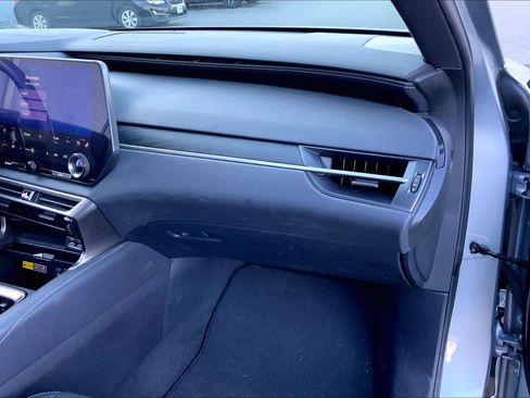 Used 2023 Lexus RX 350 Premium image 18