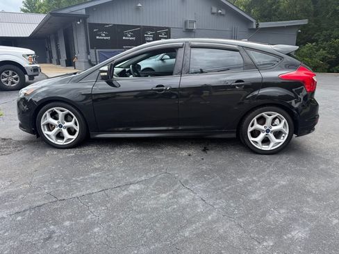 Used 2014 Ford Focus ST w/ Equipment Group 202A FWD image 52