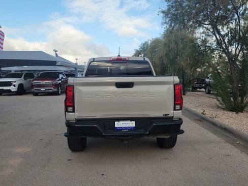 Used 2026 Chevrolet Colorado Trail Boss AWD/4WD image 7