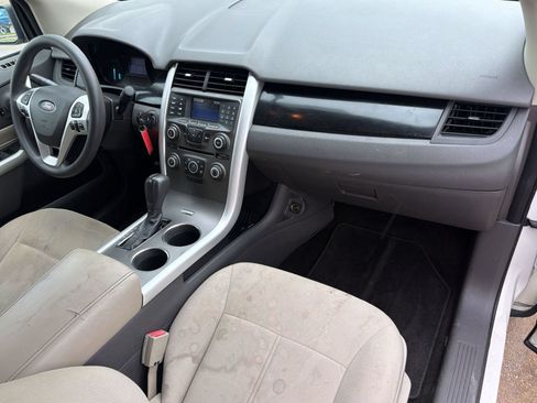 Used 2012 Ford Edge SE FWD image 24