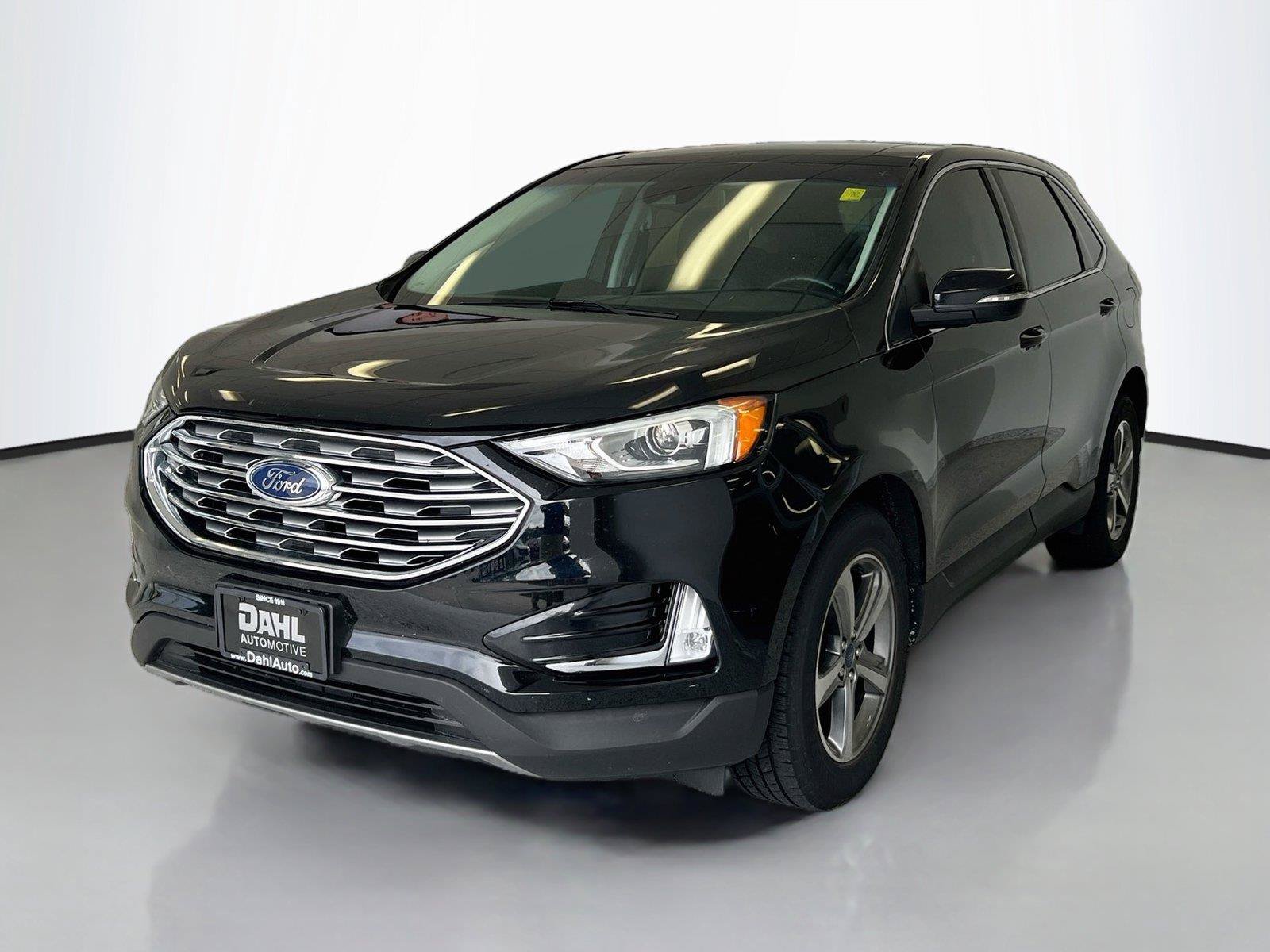 Used 2020 Ford Edge SEL w/ Convenience Package AWD/4WD image 4