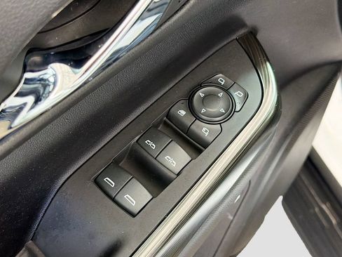 Used 2023 GMC Acadia SLT w/ Preferred Package AWD/4WD image 19
