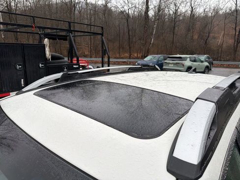 Used 2020 Subaru Outback Touring XT image 2